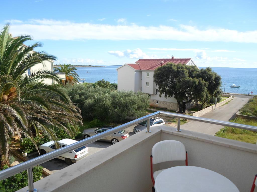 Apartments Biba نوفاليا الغرفة الصورة